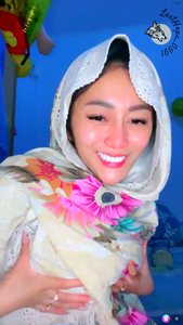 RevaGirl Jilbab Bikin Sange (NO NUDE)