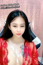 Miss Hiiyun Kena Crot di Belahan Payudara