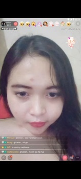 Mbak Sekar remes-remes Toket